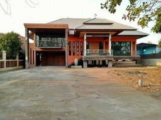 For sale 1 Beds house in Khok Samrong, Lopburi