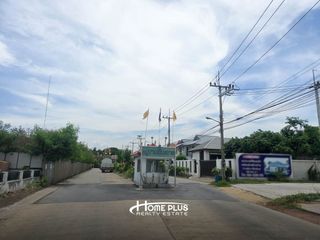For sale 2 bed townhouse in Mueang Samut Sakhon, Samut Sakhon