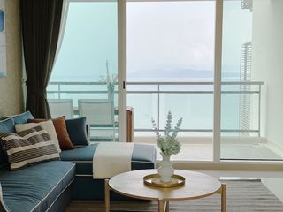 For rent 2 bedrooms condo in Bang Lamung, Chonburi