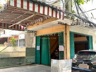 For rent retail Space in Bang Kho Laem, Bangkok