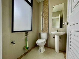 For rent 4 bed retail Space in Khlong Sam Wa, Bangkok