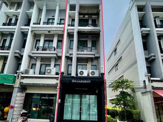 For rent 4 bed retail Space in Khlong Sam Wa, Bangkok