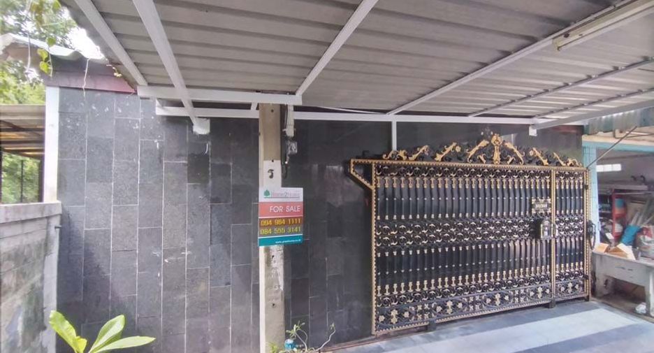 For sale 3 ベッドルーム house in Chom Thong, Bangkok