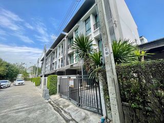 For sale 3 Beds townhouse in Mueang Nonthaburi, Nonthaburi