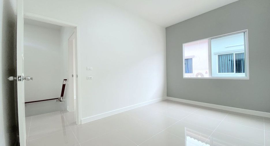 For sale 3 bedrooms townhouse in Bang Yai, Nonthaburi