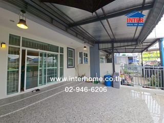 For sale 3 bed townhouse in Lam Luk Ka, Pathum Thani