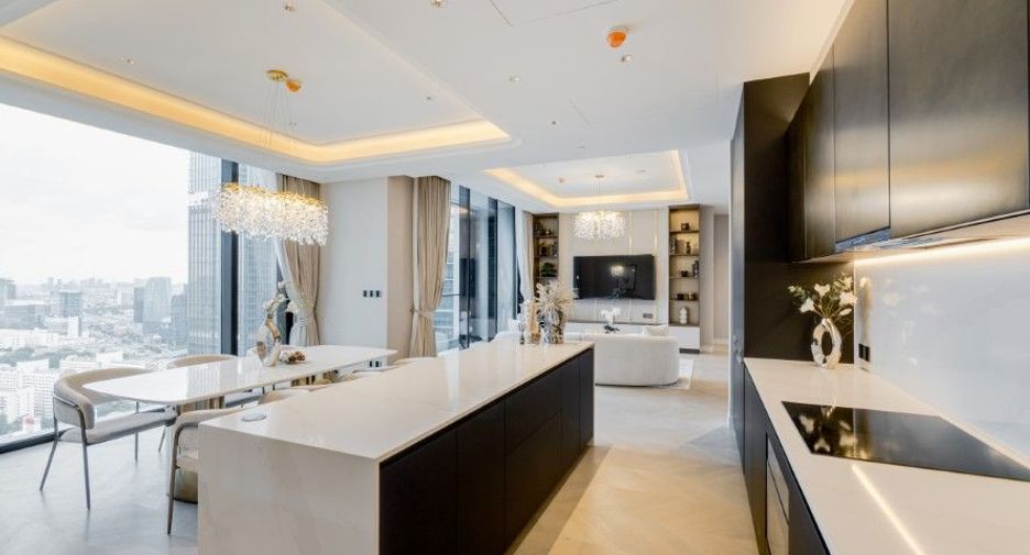 For sale 2 bedrooms condo in Sathon, Bangkok