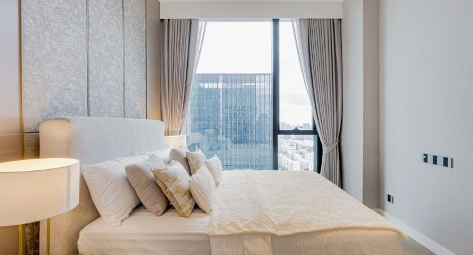 For sale 2 bedrooms condo in Sathon, Bangkok