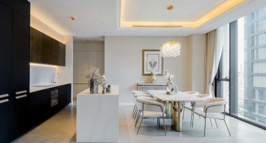 For sale 2 bedrooms condo in Sathon, Bangkok