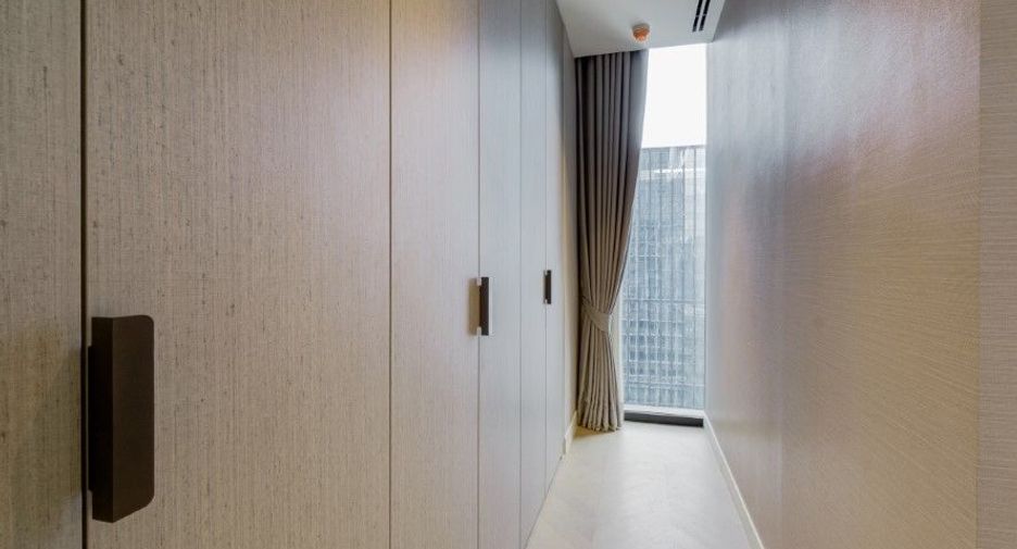For sale 2 bedrooms condo in Sathon, Bangkok