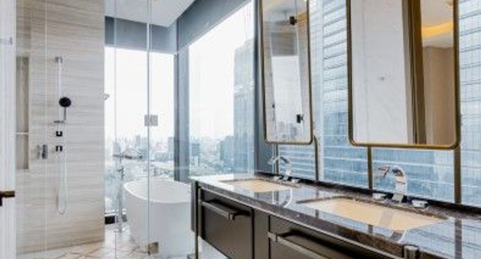 For sale 2 bedrooms condo in Sathon, Bangkok