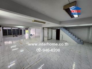 For sale 6 bed retail Space in Krathum Baen, Samut Sakhon