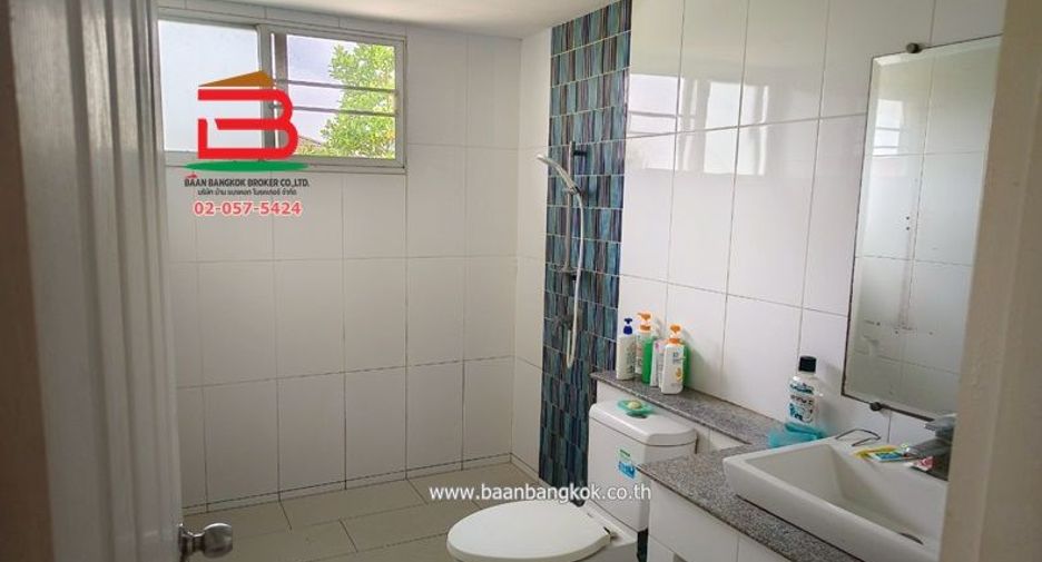 For sale 3 bedrooms house in Khlong Sam Wa, Bangkok