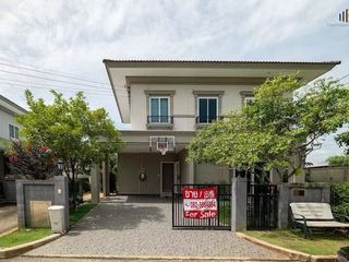 For sale 4 Beds house in Khlong Luang, Pathum Thani
