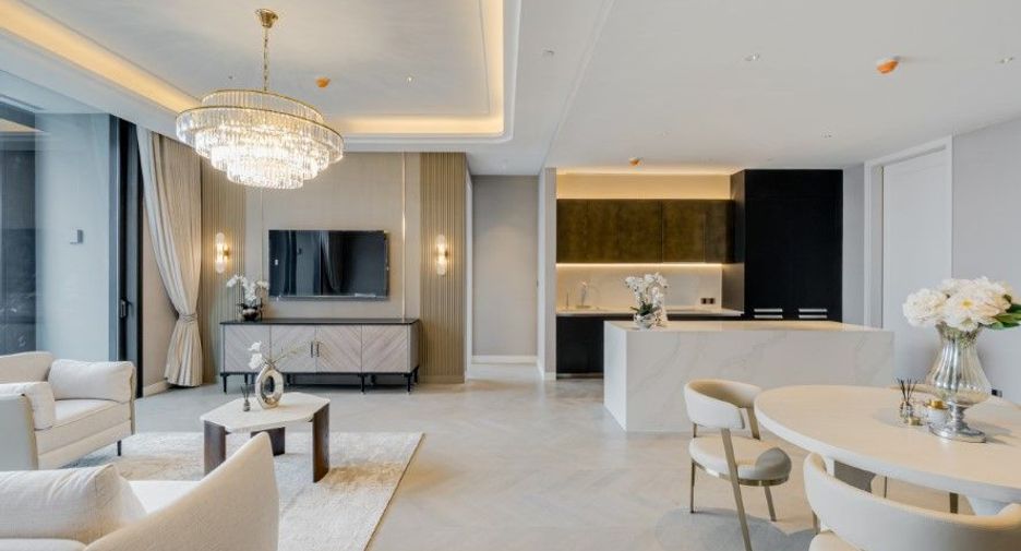 For sale 2 bedrooms condo in Sathon, Bangkok