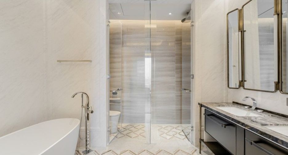 For sale 2 bedrooms condo in Sathon, Bangkok
