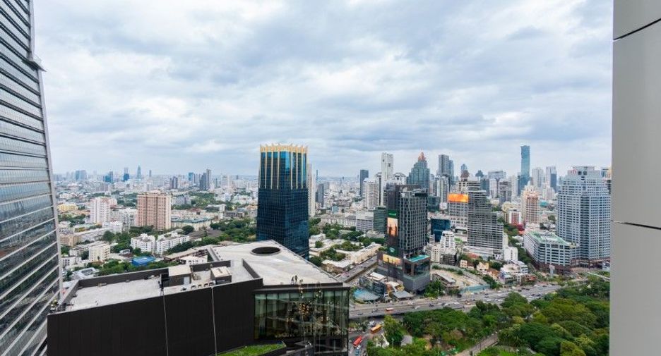 For sale 2 bedrooms condo in Sathon, Bangkok