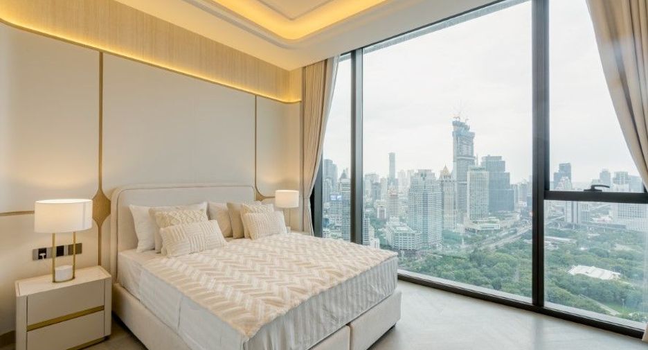 For sale 3 bedrooms condo in Sathon, Bangkok