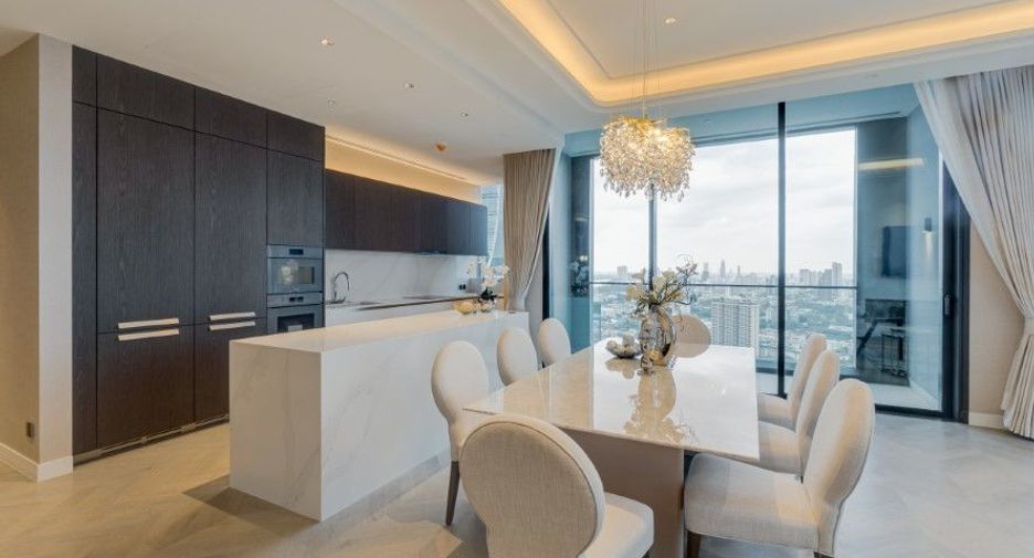 For sale 3 bedrooms condo in Sathon, Bangkok