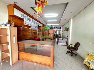 For sale 2 ベッドルーム retail Space in Mueang Chon Buri, Chonburi