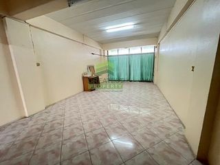 For sale 2 ベッドルーム retail Space in Mueang Chon Buri, Chonburi