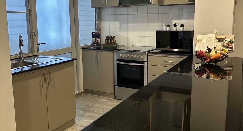 Wohnung zur Miete mit 2 Zimmer in Watthana, Bangkok
