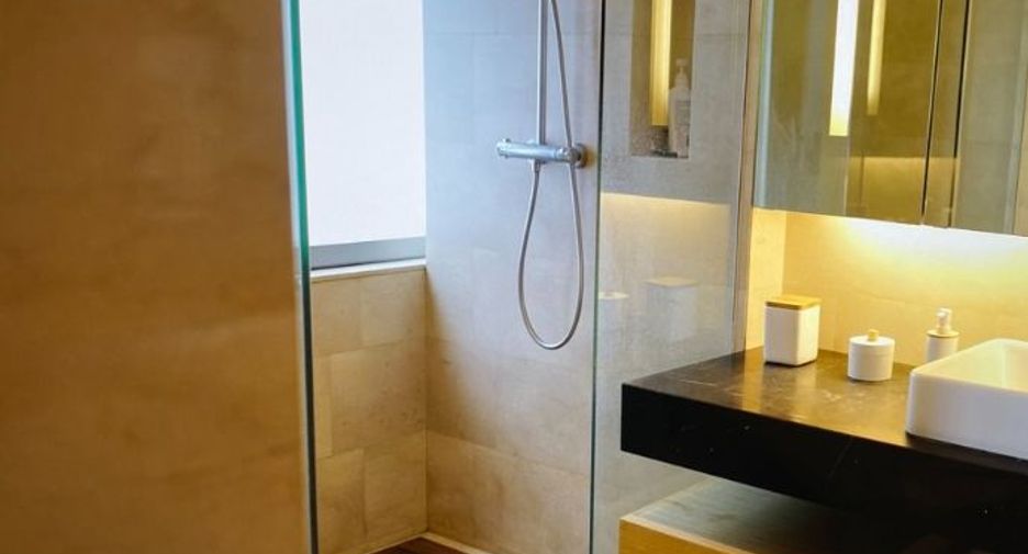 Condo en venta de 2 habitaciones en Sathon, Bangkok