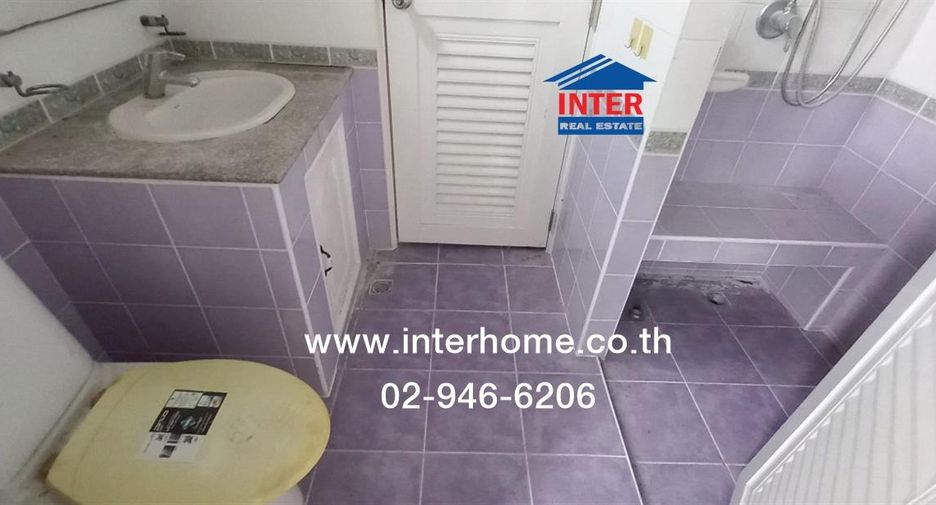 Casa en venta de 4 habitaciones en Mueang Nonthaburi, Nonthaburi