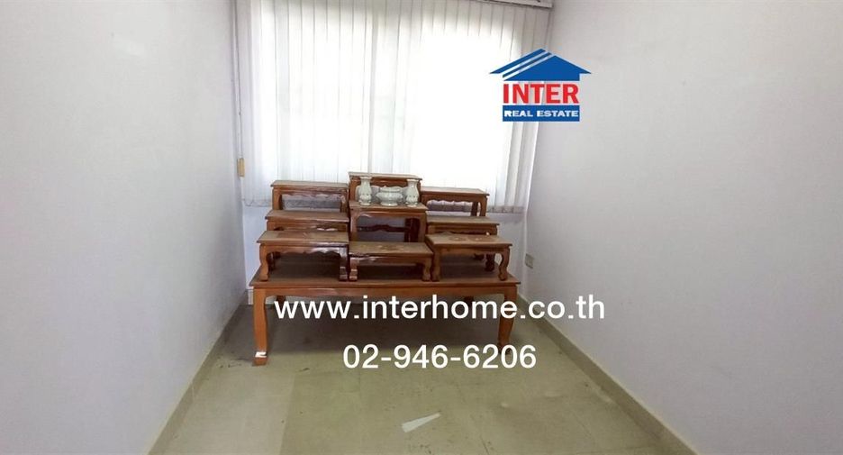 Casa en venta de 4 habitaciones en Mueang Nonthaburi, Nonthaburi