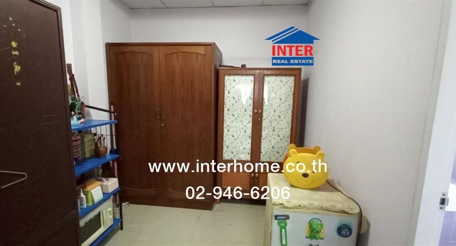 Casa en venta de 4 habitaciones en Mueang Nonthaburi, Nonthaburi