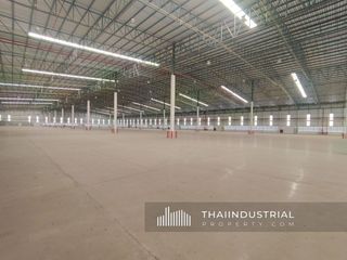 Almacén en alquiler en Si Racha, Chonburi