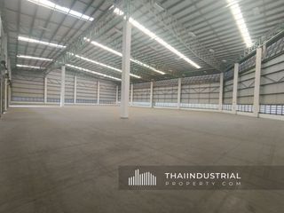 For rent warehouse in Si Racha, Chonburi