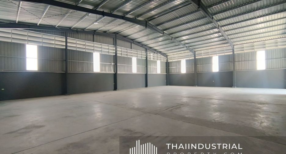 À louer entrepôt à Si Racha, Chonburi