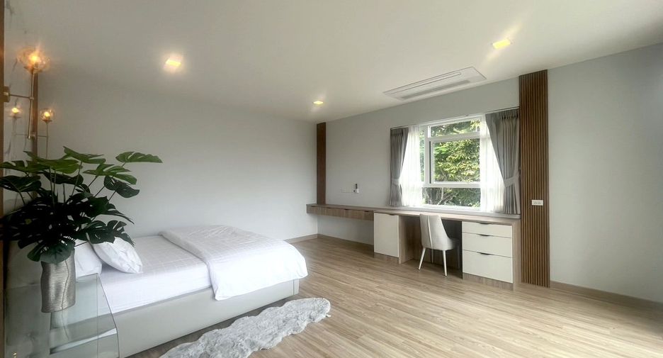 For sale 5 ベッドルーム house in Mueang Chiang Mai, Chiang Mai