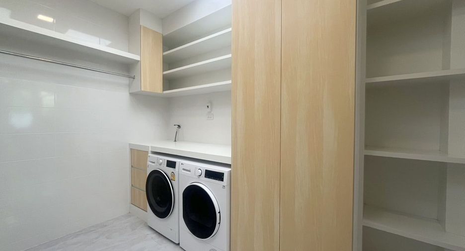 For sale 5 ベッドルーム house in Mueang Chiang Mai, Chiang Mai