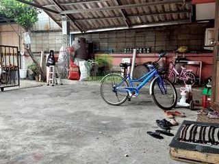 À vendre 3 chambres maison à Krathum Baen, Samut Sakhon