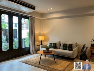 For sale 4 bed villa in Watthana, Bangkok