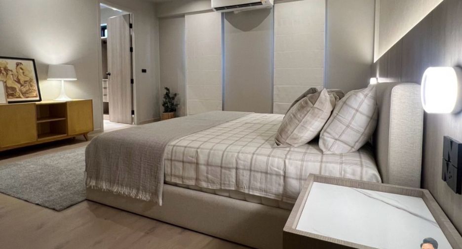 Villa zum Kauf mit 4 Zimmer in Watthana, Bangkok