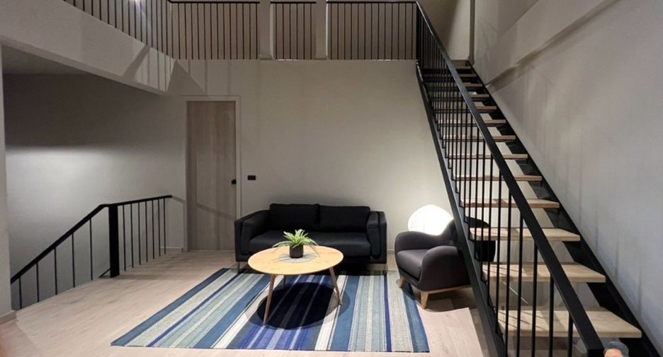 Villa zum Kauf mit 4 Zimmer in Watthana, Bangkok