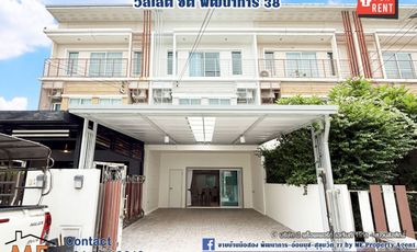 For rent 3 bedrooms townhouse in Suan Luang, Bangkok