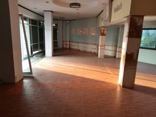 For sale 1 Beds retail Space in Hankha, Chainat