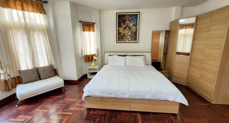 Casa en alquiler y en venta de 3 habitaciones en Sam Phran, Nakhon Pathom