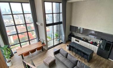 À louer et à vendre 3 chambres condo à Watthana, Bangkok