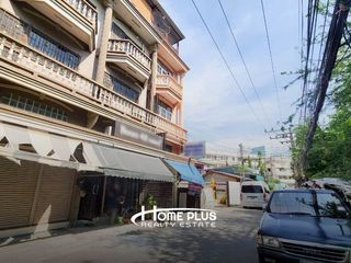 For sale 3 Beds retail Space in Phra Samut Chedi, Samut Prakan