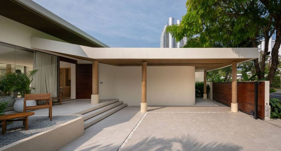 Villa en alquiler y en venta de 3 habitaciones en Sattahip, Chonburi