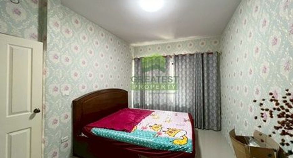 À vendre 2 chambres maison de ville à Krathum Baen, Samut Sakhon
