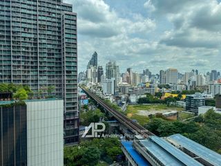For sale 4 bed condo in Khlong Toei, Bangkok