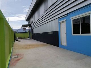 For rent 4 bed warehouse in Mueang Samut Sakhon, Samut Sakhon