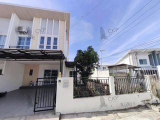 For sale 4 bedrooms house in Si Racha, Chonburi