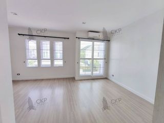 For sale 4 bedrooms house in Si Racha, Chonburi